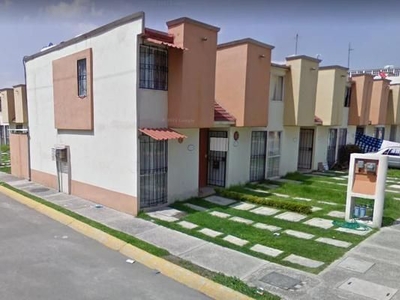 casa en venta enpaseos de tultepec, oportunidad bancaria - 2 habitaciones - 1 baño - 105 m2