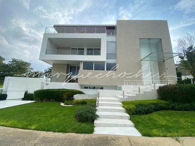 Casas en venta - 1179m2 - 5 recámaras - Lomas del Valle - $115,000,000