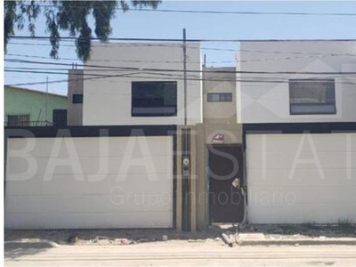 Casas en venta - 130m2 - 3 recámaras - Guadalupe Victoria - $4,450,000