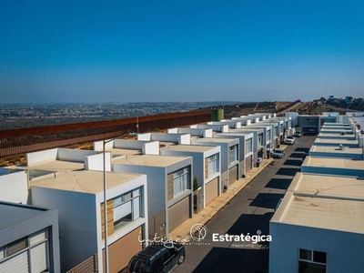 Casas en venta - 132m2 - 3 recámaras - Tijuana - $268,000 USD