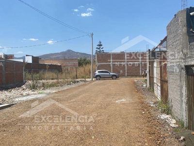 VENTA DE CASA NUEVA Y DE UN NIVEL EN LA COL GERTRUDIS SÁNCHEZ.