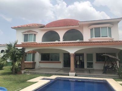 en venta, preciosa casa en lomas de cocoyoc, morelos - 5 recámaras - 6 baños