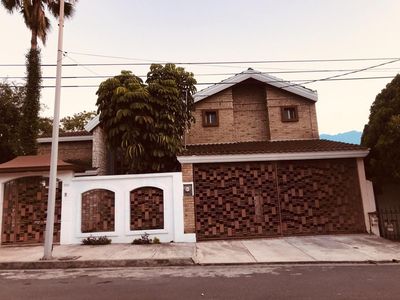 Casa En Venta Col. Valle Oriente, San Pedro Garza García N.l. $16,750,000