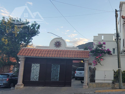 Casa En Venta En Guadalupe Nuevo Leon Kcu9033