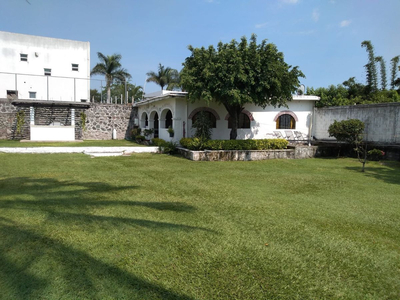 Casa En Venta En Xochitepec, Morelos