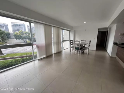 Departamento De Segunda Mano, 2 Recamaras - Santa Fe Juriquilla. Venta