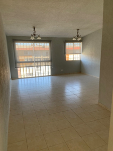 Departamento En Renta / Venta