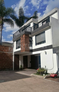 Renta De Casa 3 Recámaras 3 Habitaciones Conjunto Cerrado Zavaleta-blvd Atlixco