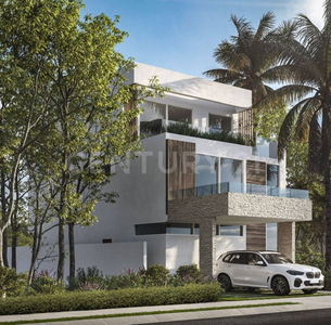 Venta De Casa En Aqua Residencial, Cancún, Q. Roo Ofc09523