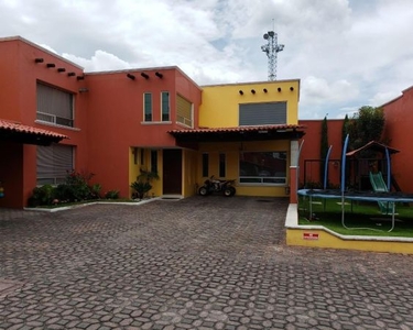 Casa en VENTA en Condominio REAL AZALEAS III, Metepec, Edomex. 