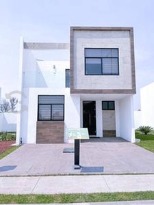 Casa en condominio - Aguascalientes