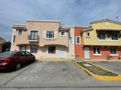 Casa A La Venta En Real Granada Tecámac Zg 24-2662