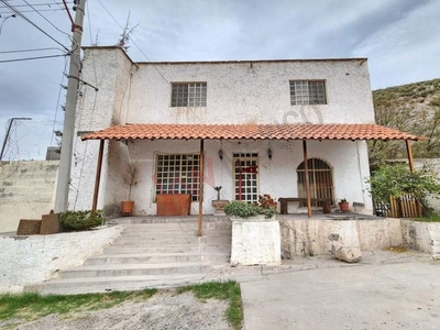 Casa con alberca en venta, Villa de las Flores, Ciudad Lerdo, Durango