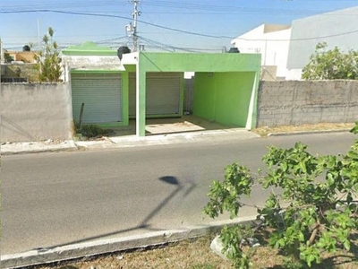 Casa En Venta En Pensiones Zona Poniente, Merida, Yucatán C