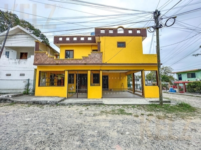 Doomos. Casa en Venta, Col. La Paz, Tampico