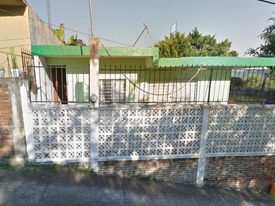 Doomos. Vendo Casa en col. Petromex, Poza Rica de Hidalgo, Veracruz-IVR
