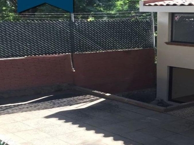 Doomos. Venta Casa 3 Habitaciones 3 Baños de Remate en Palmira Cuernavaca Morelos