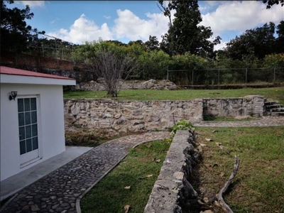 Venta casa y terreno Fraccionamiento El Roble,Arenal ,Jalisco
