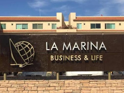 Doomos. Departamento en renta anual en Plaza La Marina Business & Life