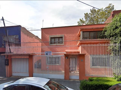 Magnifica Casa En Venta En La Colonia Coyoacan, Cdmx, En Remate Hipotecario!!!!