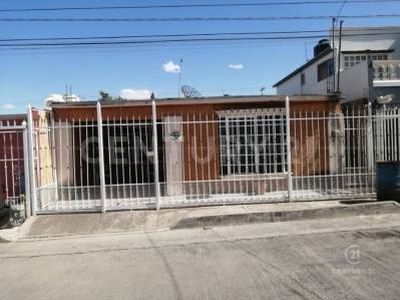 CASA EN VENTA EN TIERRA Y LIBERTAD CHIHUAHUA, CHIH.