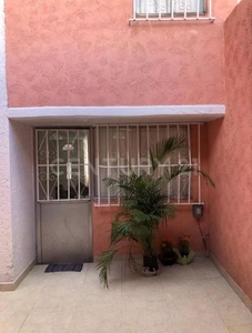 Casa en Venta en Valle de Aragon 3ra. Seccion Ecatepec de Morelos, Mexico