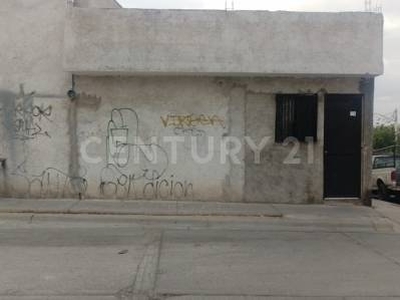 Casa en venta María Dolores Jiménez Muro 239 Mujeres Ilustres Aguascalientes