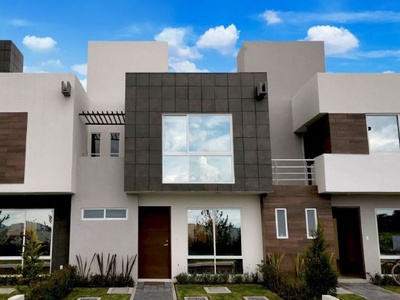 Casa en condominio en venta Arona Residencial Zinacantepec, Hacienda Barbabosa Mz 021, San Miguel Zinacantepec, Estado De México, México