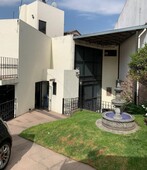 3 cuartos, 411 m casa sola en venta tecamachalco, cerrada vigilancia