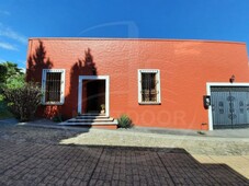 casa en venta, estilo mexicano contemporáneo con alberca al norte de cuernavaca - 4 habitaciones - 3 baños - 416 m2