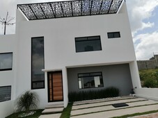 casa en venta, rec en planta baja, roof garden, punta esmeralda, corregidroa qro - 3 habitaciones - 222 m2