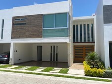 casa, im01 venta de residencia cerca de la udlap la mezza 4,635,000 - 3 habitaciones - 234 m2