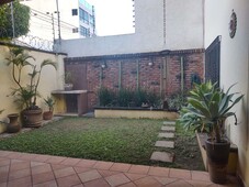 en venta, hermosa casa en av teopanzolco a solo una cuadra del colegio morelos - 3 habitaciones - 3 baños - 195 m2