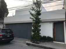 venta de casa - florida, espectacular residencia, diseño minimalista, rodeada de jardín