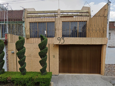 Casa en venta Colonia Metropolitana, Nezahualcoyotl, Nezahualcóyotl, Estado De México, México