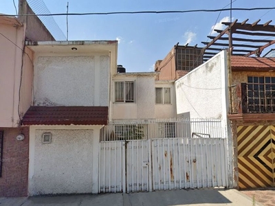 Casa en venta Valle Orinoco 40, Valle De Aragon 2da Secc, 57100 Nezahualcóyotl, Méx., México