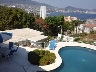 Amplia y casa en renta Acapulco con alberca desde 2 noches