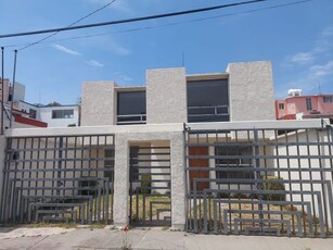 Casa en venta Calle Sierra Tarahumara 116, Mz 014, Valle Don Camilo, Toluca De Lerdo, Estado De México, México
