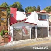 En Venta, BONITA CASA EN 4TA SECCION DE LOMAS VERDES , Naucalpan de Juárez - 3 habitaciones - 220 m2