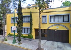 Casa en venta en Toriello Guerra de REMATE $2,780,000.00 pesos.
