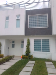 Venta Casa 3 Ambientes Paseos Del Bosque