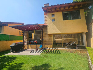 Casa En Magdalena Contreras, 3 Rec, 3 Cajones, Jardín