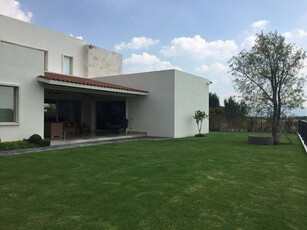 Casa En Venta El Campanario Queretaro