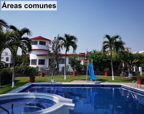 Casa En Venta Oaxtepec Morelos 3 Recamaras Amplio Jardin