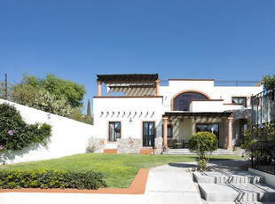 Casa Puesta Del Sol En Venta, Los Frailes, San Miguel De Al