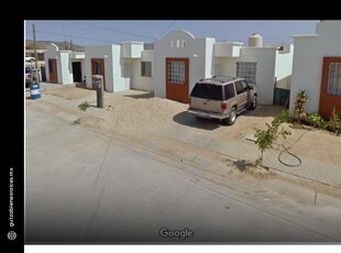 Doomos. Casa en condominio en Las Veredas, Baja California Sur