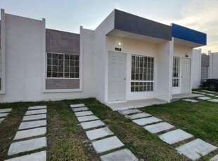 Doomos. Casa en venta en Fracc Residencial del Bosque