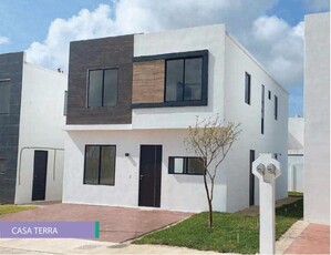 Doomos. Casa en Venta en Mérida Conkal EN PRIVADA Mod Terra !!