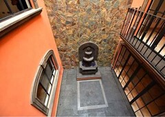 Hermoso departamento con patios privados en San Miguel Allende Centro, a una cuadras de la hermosa Parroquia de San Miguel Arcángel.
