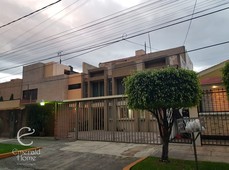 extraordinaria casa en venta satélite médicos - 3 recámaras - 3 baños - 296 m2